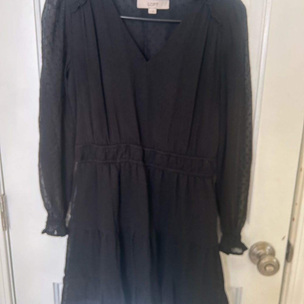 Elegant Black Long-Sleeve Dress